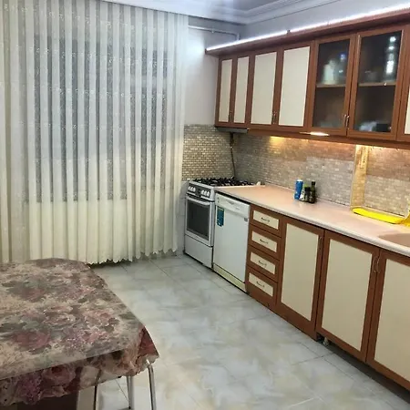 Pendikte Metroya Cok Yakin Deniz Manzarali Daire Appartamento Provincia di Istanbul